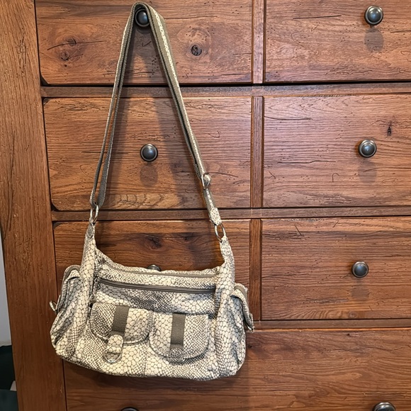 Travelon pebbled shoulder bag purse - Picture 2 of 8